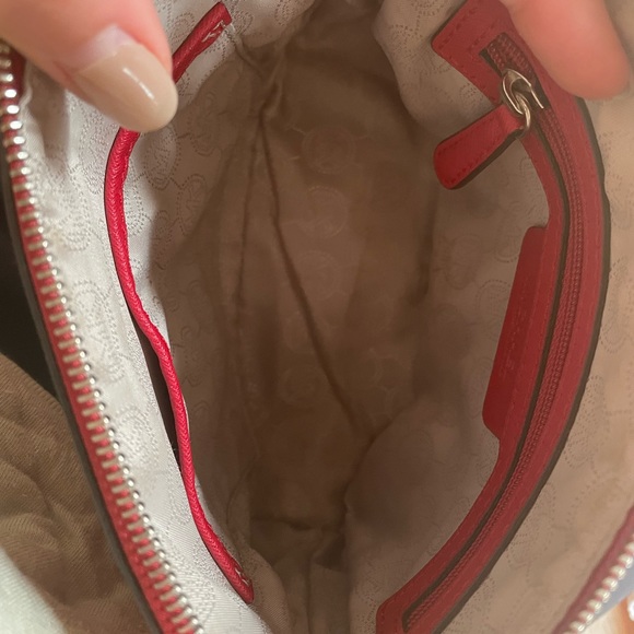 MICHAEL Michael Kors Red Saffiano Leather Medium Cindy Dome Crossbody Bag - Picture 4 of 5